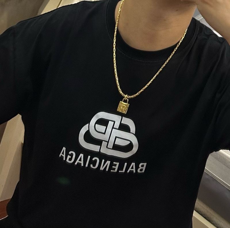 chr1st1an D10r necklaces